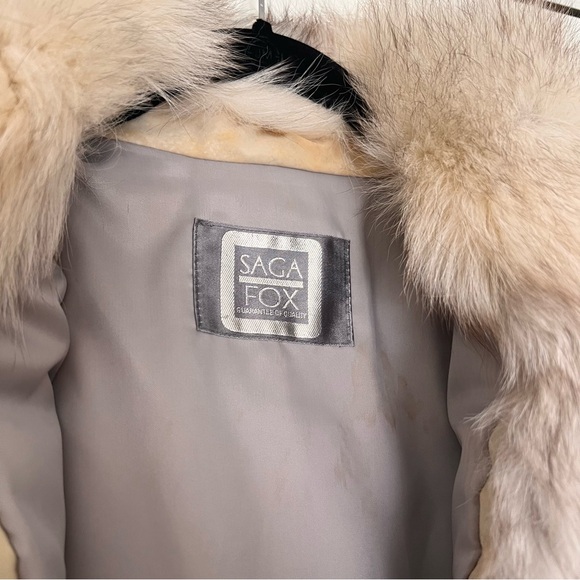 Vintage Saga Fox Fur Coat - Picture 4 of 9